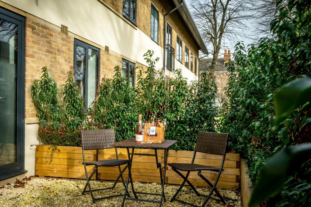 6 St Johns Mews York